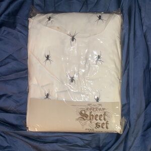 COPY - NEW Urban Outfitters Full Sheet Set-Halloween Themed